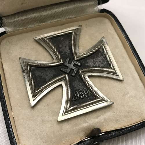 German WW2 Iron Cross 1st Class L59 by Alois Rettenmaier Cased