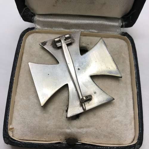 German WW2 Iron Cross 1st Class L59 by Alois Rettenmaier Cased