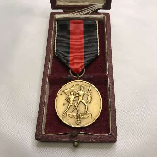 Sudetenland Medal Oktober 1938 with case