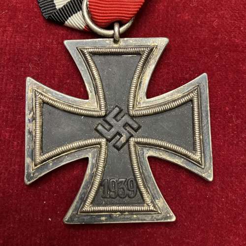 Iron Cross 2nd Class Arbeitsgemeinschaft D. Hanauer Plaketten