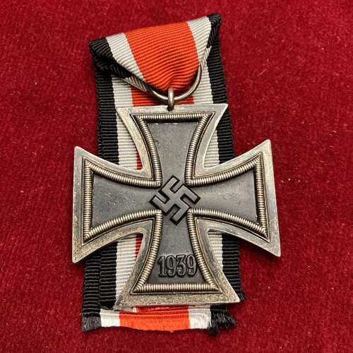 Iron Cross 2nd Class rare squirrel marking