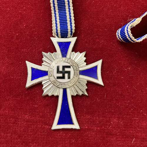Mothers Cross in Silver