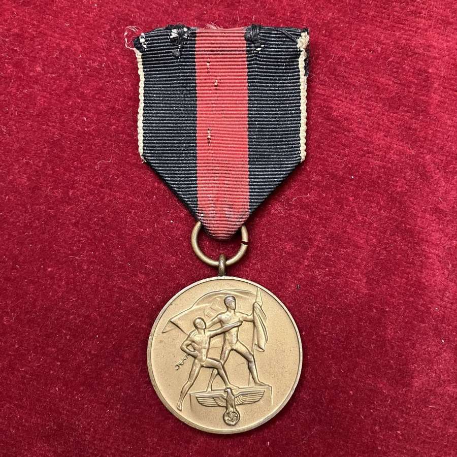 Sudetenland Medal Pin Back