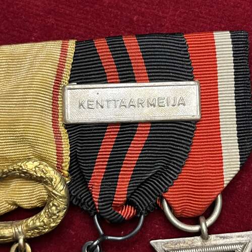 Finnish Medal Bar with Iron Cross 2nd Class
