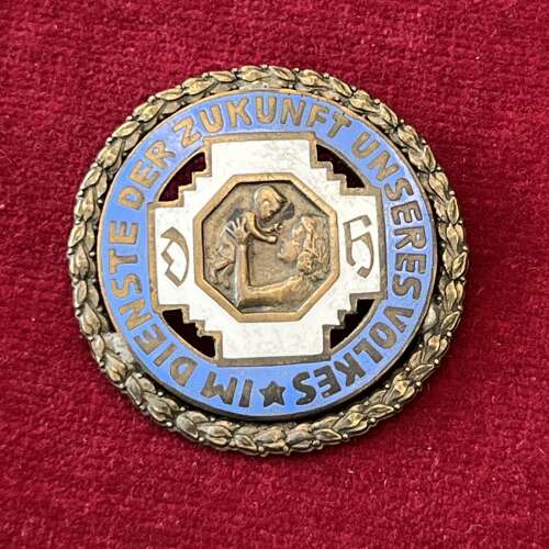 German Midwives Badge for service