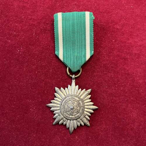 Eastern Peoples Medal Silver